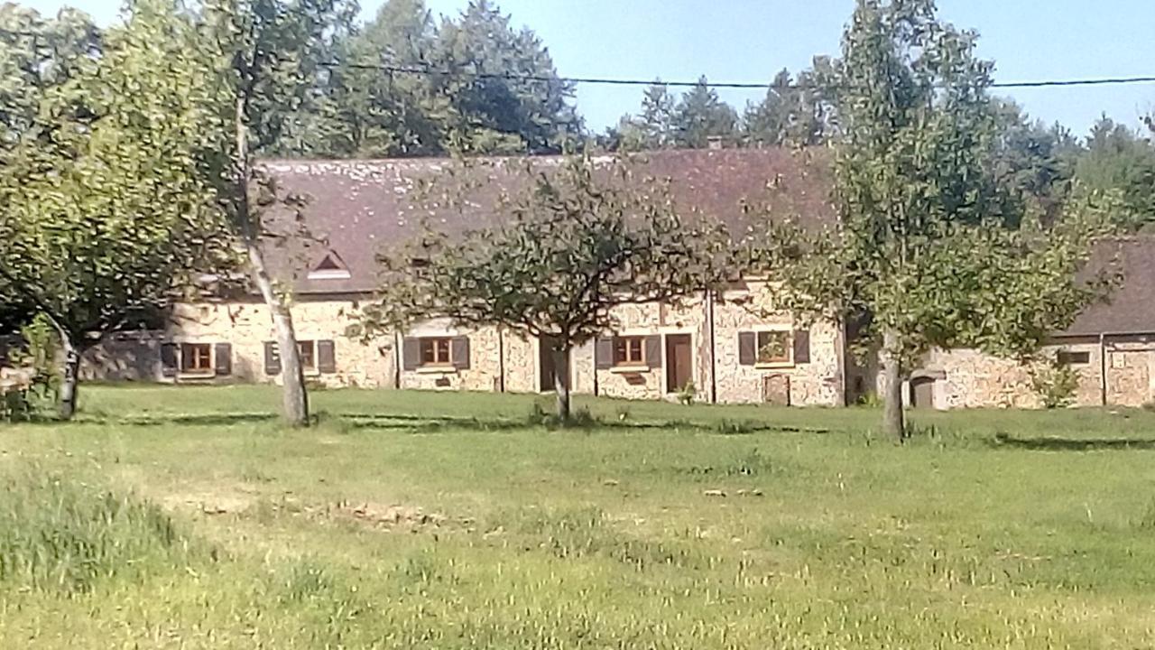 Domaine De Gentilly Saint-Maurice-lès-Charencey Exterior foto